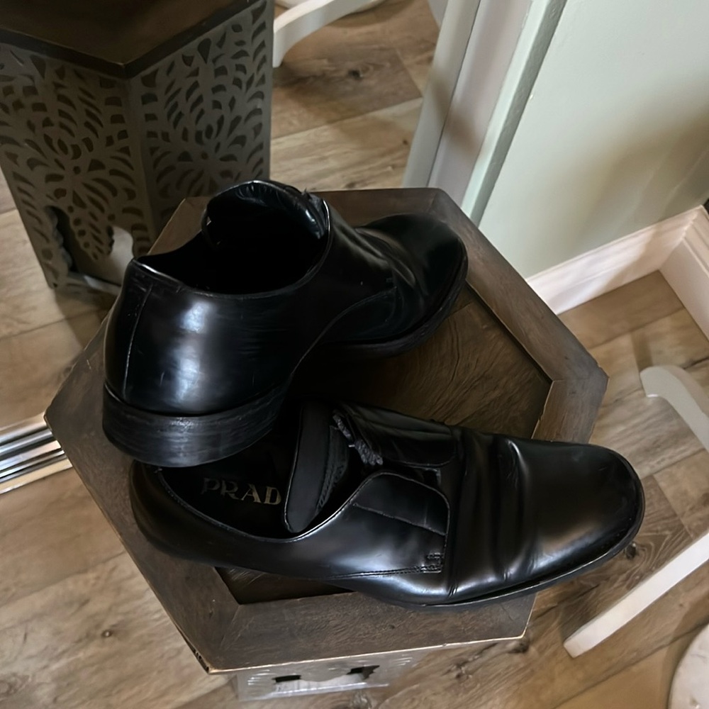 🛑 1 hour sale. Prada, Men’s Black Leather Lace Up Oxfords, Authentic 2776 Size 9 - Picture 12 of 13